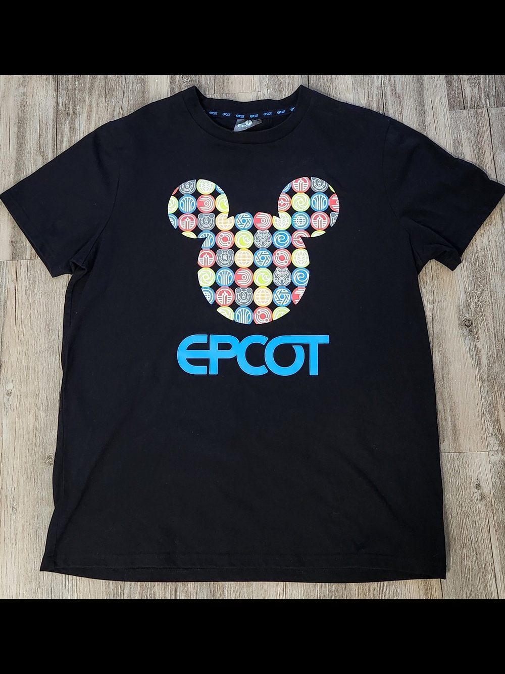 Disney EPCOT Parks Mickey Mouse Ears T-shirt Adult XL Excellent Rare